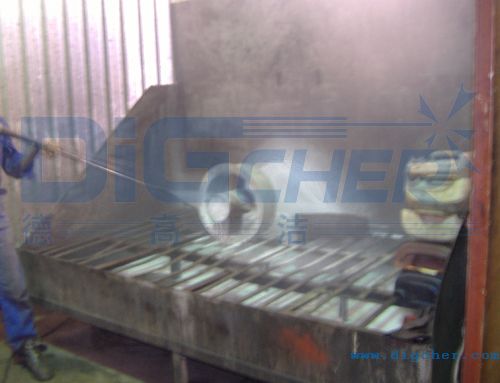 高壓水射流清洗客車(chē)制動(dòng)盤(pán)